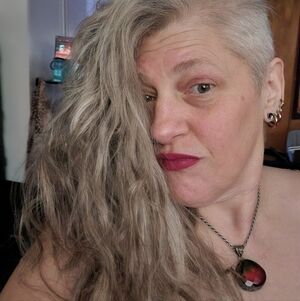 Meet your Posher, Alanna